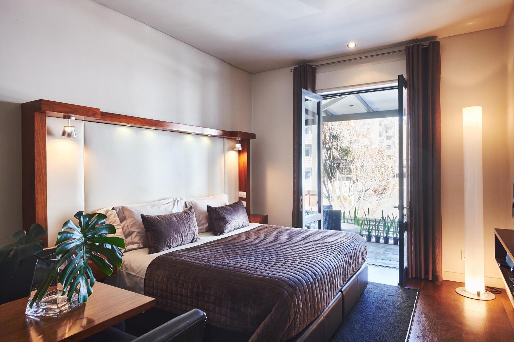โฮเต็ล ออน เดอะ พรอมเมอนาด Hotel เคปทาวน์ ภายนอก รูปภาพ