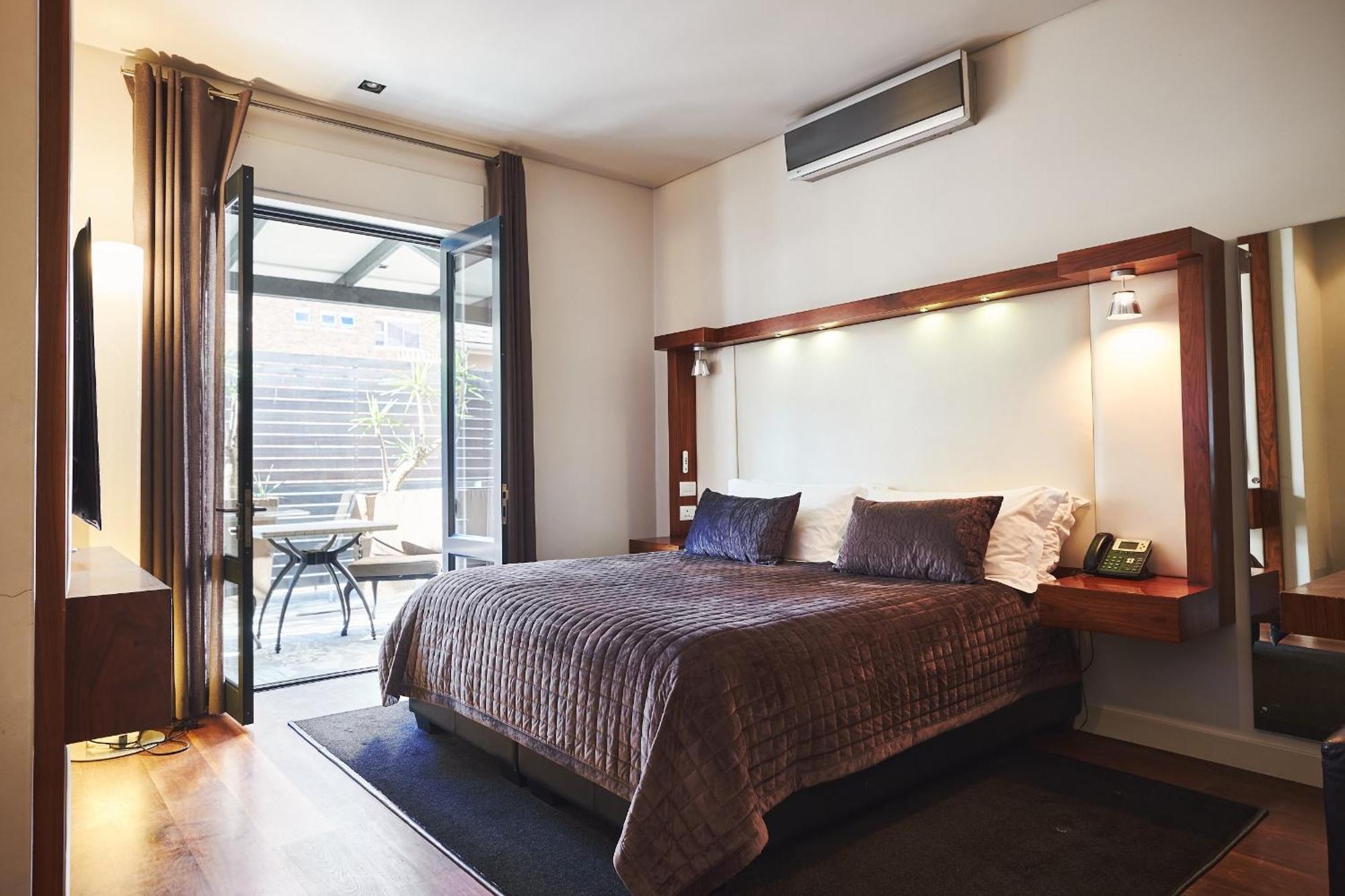 โฮเต็ล ออน เดอะ พรอมเมอนาด Hotel เคปทาวน์ ภายนอก รูปภาพ