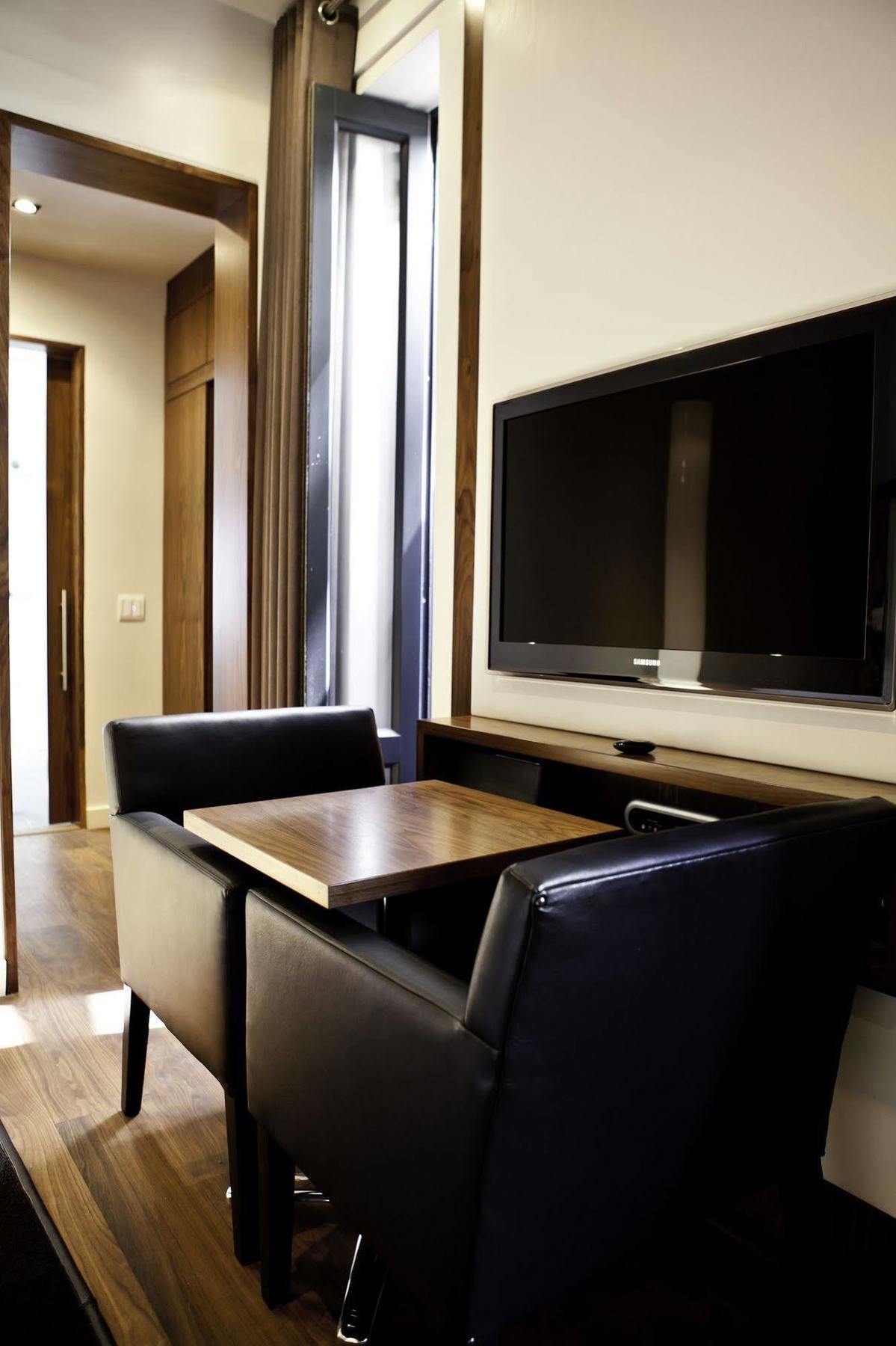 โฮเต็ล ออน เดอะ พรอมเมอนาด Hotel เคปทาวน์ ภายนอก รูปภาพ