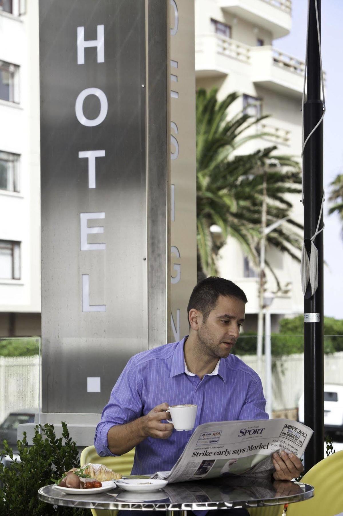 โฮเต็ล ออน เดอะ พรอมเมอนาด Hotel เคปทาวน์ ภายนอก รูปภาพ